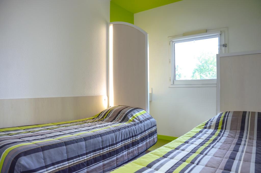 Coudes Enzo Hotel 1Er Prix מראה חיצוני תמונה
