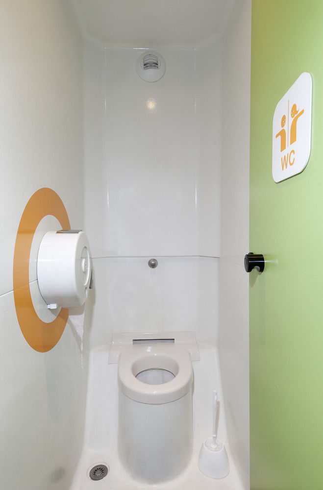 Coudes Enzo Hotel 1Er Prix מראה חיצוני תמונה